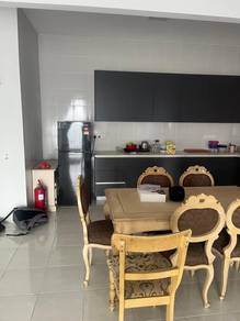 Condominium For Rent in Idaman Abadi