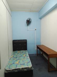 Room in Kulai, JHR