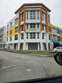 Shop lot For Rent in Bandar Botanic,SGR