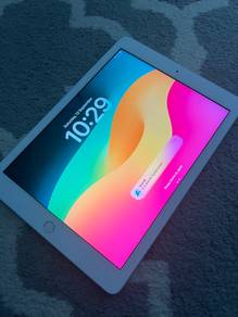 iPad 6th Gen 128GB