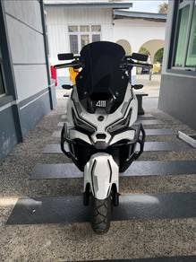 Sym Husky ADV 150