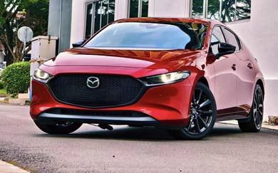 Mazda 3 IGNITE in Benut, JHR