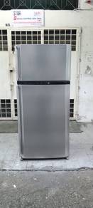 Sharp fridge refrigerator 2d peti ais peti sejuk