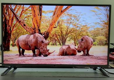 LG 39" FHD smart tv 