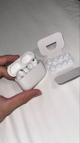 Used Airpods Pro 3