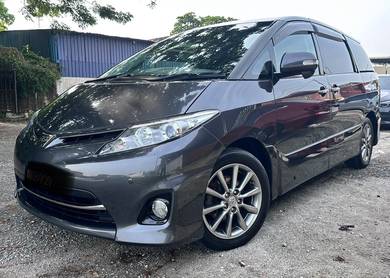 Toyota Estima AERAS in Menglembu, PRK