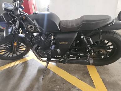 CMC Daytona 250 Cafe Racer