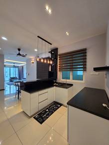 Condominium For Sale in The Clovers