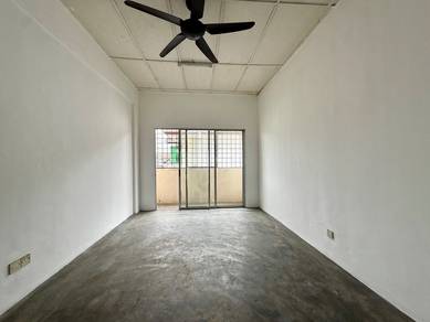 Flat For Rent in Taman Desa Sentosa