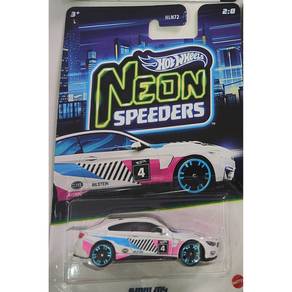 Hot Wheels BMW M4 White pink #4