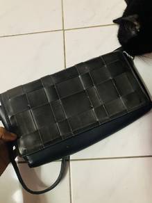 zara sling bag