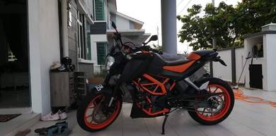KTM 390 Duke