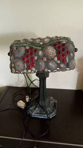 Artistic Table Lamp