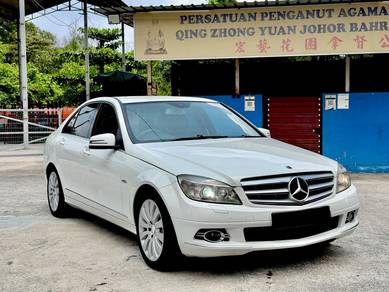 Mercedes Benz C200 C200 CGI BLUE EFFICIENCY AVANTGARDE in Johor Bahru, JHR