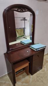 Meja Solek (Kayu Solid)