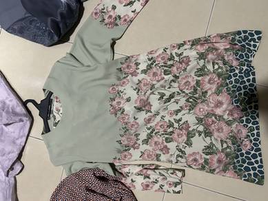 Female dresses /blouses