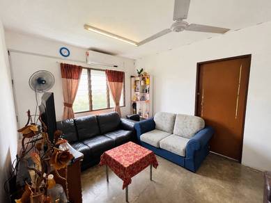 Flat For Sale in Rumah Pangsa Seri Ros