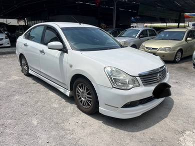Nissan Sylphy LUXURY in Georgetown, PNG
