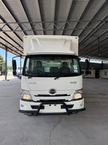 U/Local Hino XZC730R 18Ft Aluminium Box c/w 10 Drs