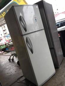 Fridge LG 2 doors Refrigerator Peti Sejuk Ais