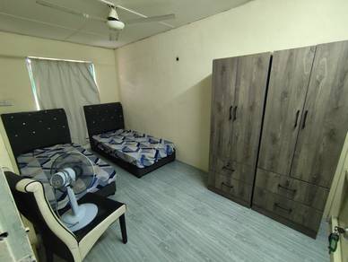 Room in Seberang Jaya, PNG