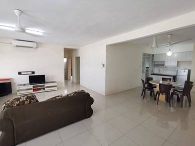 Condominium For Rent in Platinum Lake PV 16
