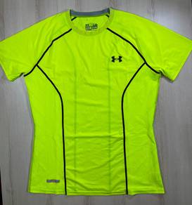 Under Armour Heatgear Fitted Tee #CA Used