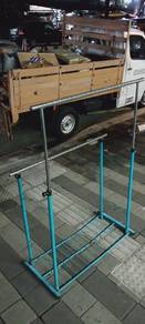 Clothes Hanger 