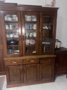 Cabinet Kayu Vintage