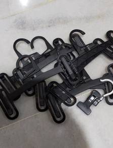Clothes hangers