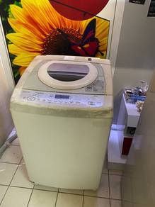 TOSHIBA 9kg Washing Machine 6sp2nb1 Terpakai
