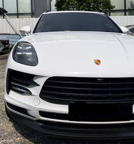 Porsche Macan in Damansara, KUL