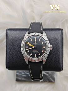 Tudor Black Bay Pro 79470