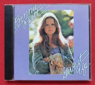 Bonnie Raitt GIVE IT UP