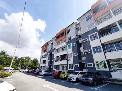 Apartment For Sale in Casa Dahlia
