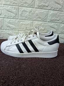 Uk7.5 Adidas Superstar Sneakers