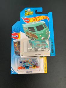 Hot Wheels Kool Kombi Art Set