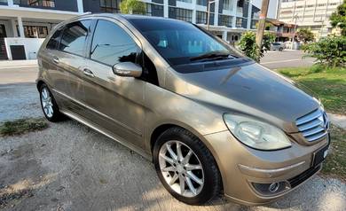 Mercedes Benz B170 170 AVANTGARDE (CBU) in Klang, SGR
