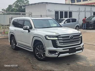 2023 Toyota Land Cruiser ZX
