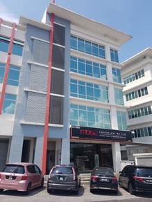 Shop lot For Sale in Seri Kembangan,SGR