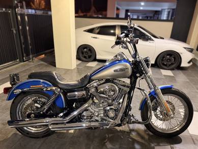 Harley-Davidson Super Glide