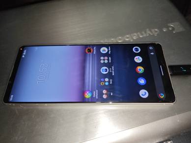 Sony Xperia 1 mark ii au
