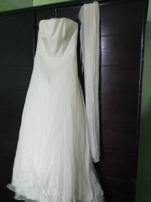 Classic wedding dress