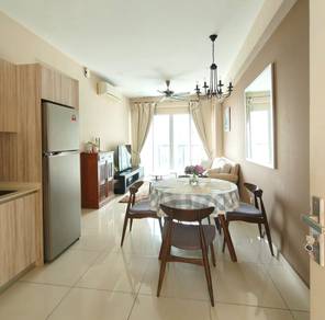 Condominium For Rent in Tropicana Bay Residences @ PWC