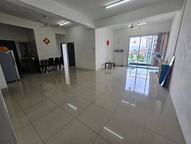 Condominium For Sale in Mahkota Garden
