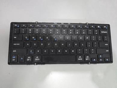 iClever BK05S Foldable Bluetooth Keyboard