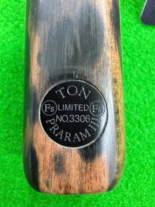 Ton Praram III Snooker Cues
