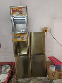 Tin Biscuits 