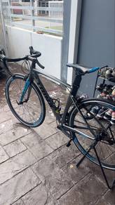 Trinx Swift 1.0 Roadbike