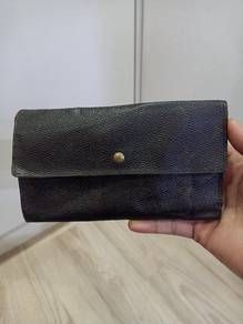 Authentic Louis Vuitton long wallet